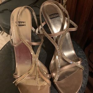 Stuart Weitzman gold heels